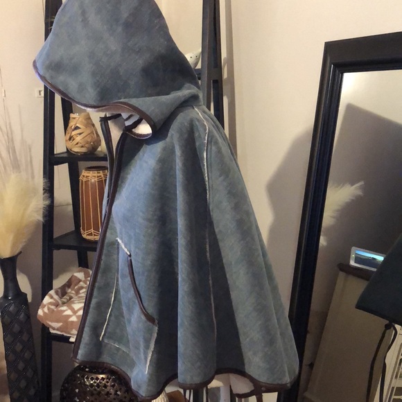 ANTHROPOLOGIE HEI HEI Gray Leather Hooded Reversible Pocket Poncho Top XS/S - Picture 8 of 16